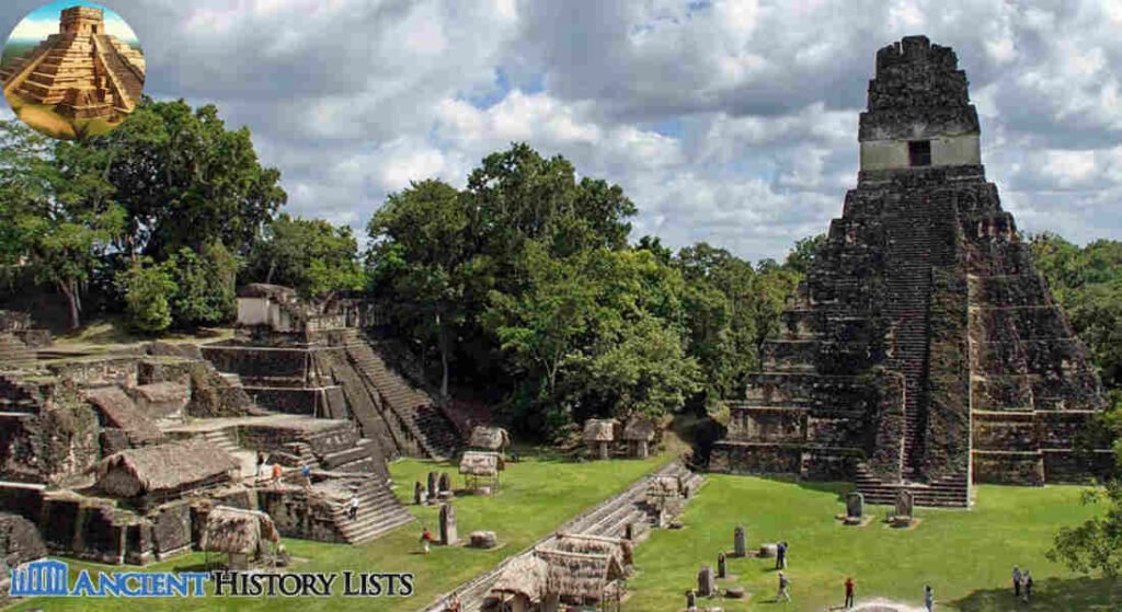 how did maya house architecture reflect maya religious beliefs