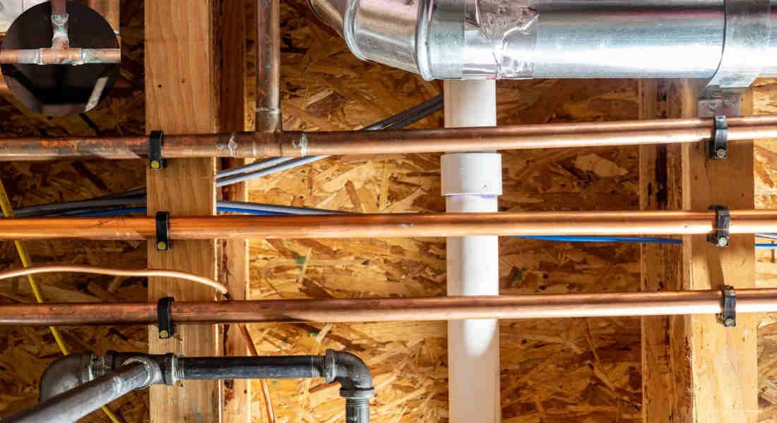 how long does house copper plumbing last