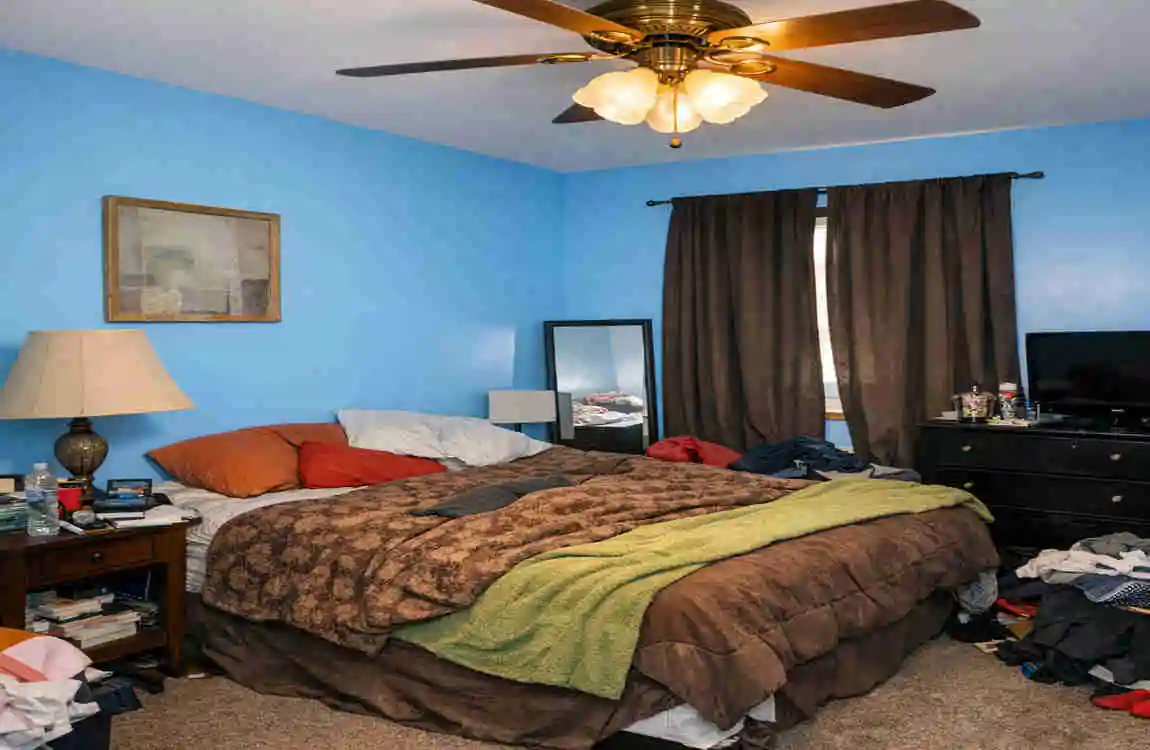 sky blue bedroom wall colour combination